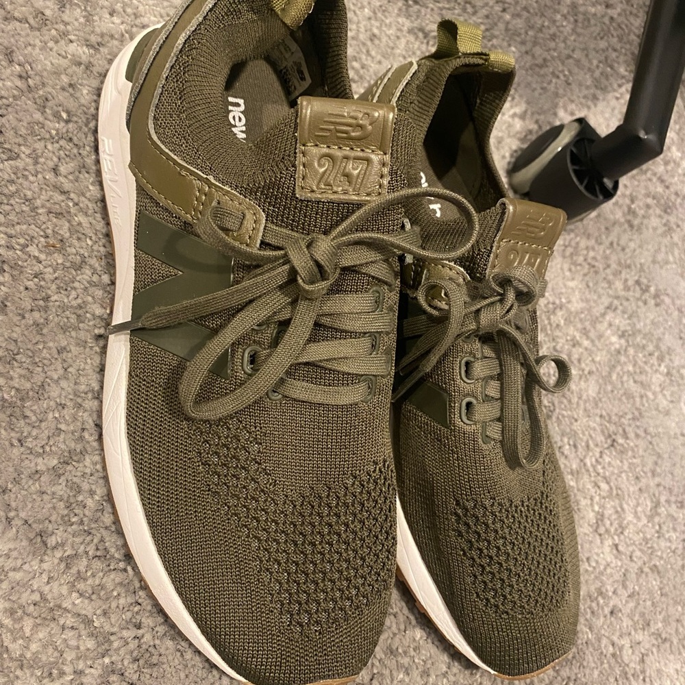 New balance 247